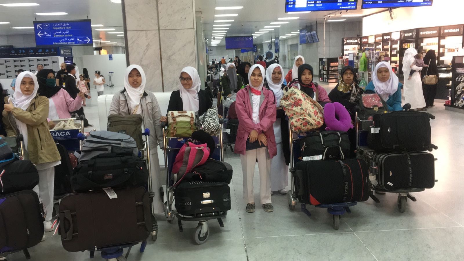 Al Abeer Hospital Nurses Travel to Saudi Arabia